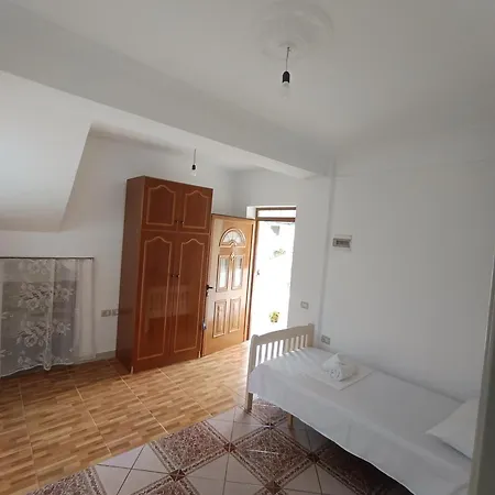 Guest house Beta Holidays Vlore